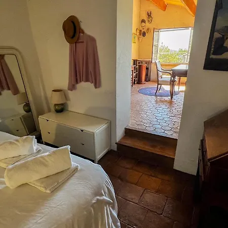 Bucolic Garden - Magical View - The Bohemian Life! Vakantiehuis