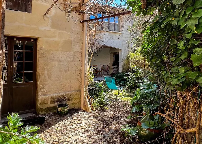 Bucolic Garden - Magical View - The Bohemian Life! Holiday home *