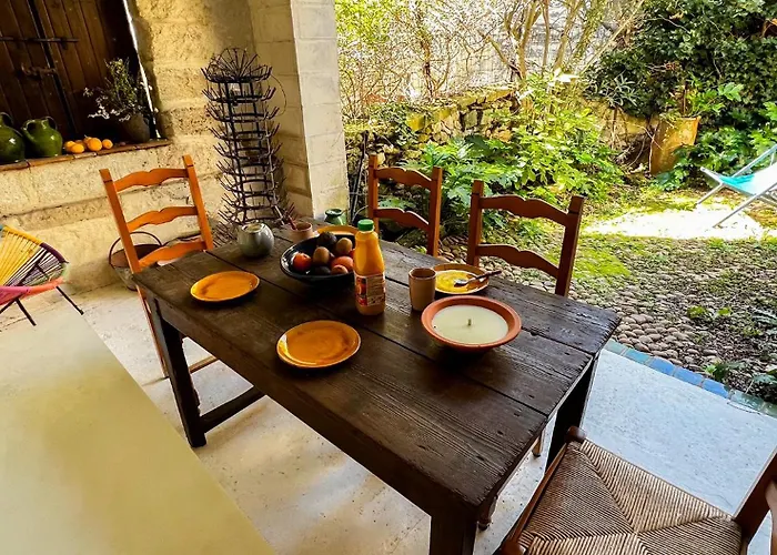 Bucolic Garden - Magical View - The Bohemian Life! Villeneuve-les-Avignon